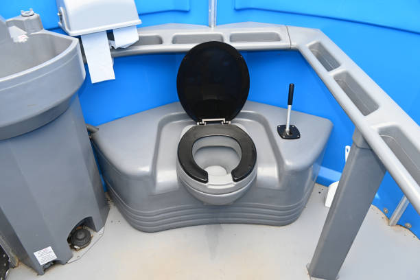 Portable Toilet Options We Offer in Sandia Heights, NM